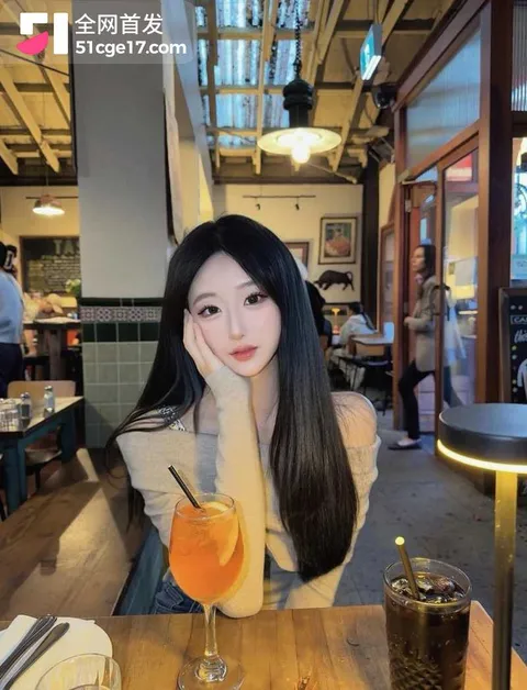 00后摄影师 徐婧瑄 线下约炮视频 5 00后摄影师 徐婧瑄 线下约炮视频 5