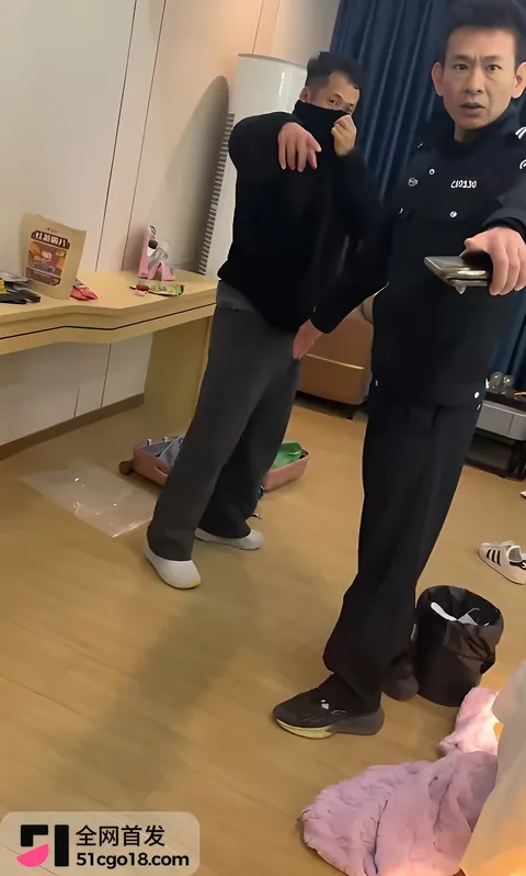 广东英语教师舒丹慧偷情视频 6 广东英语教师舒丹慧偷情视频 6