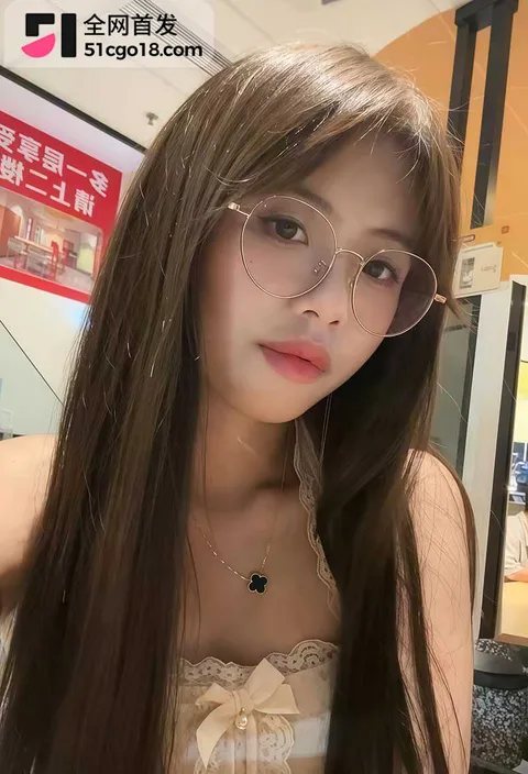 清纯反差女大露脸大尺度福利私拍 3 拷贝 清纯反差女大露脸大尺度福利私拍 3 拷贝