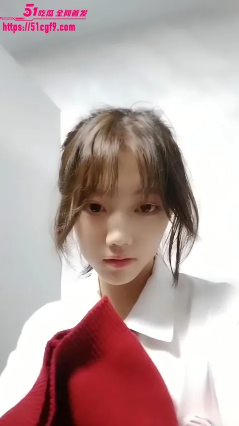 抖音网红比奇堡名媛贺子涵再度爆火02 抖音网红比奇堡名媛贺子涵再度爆火02