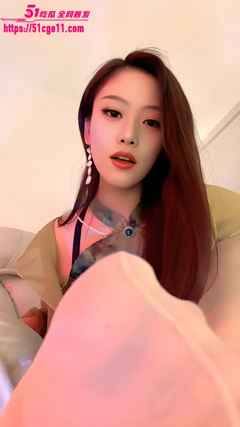 极品网黄 曼曼曼曼 直播网调 久违的红绿灯寸止现场 极品网黄 曼曼曼曼 直播网调 久违的红绿灯寸止现场