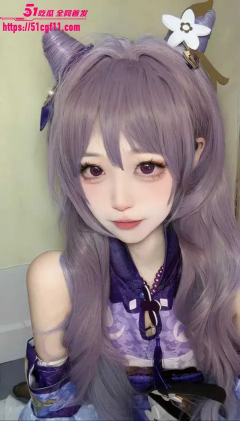 二次元绝美Coser淫语私拍01 二次元绝美Coser淫语私拍01